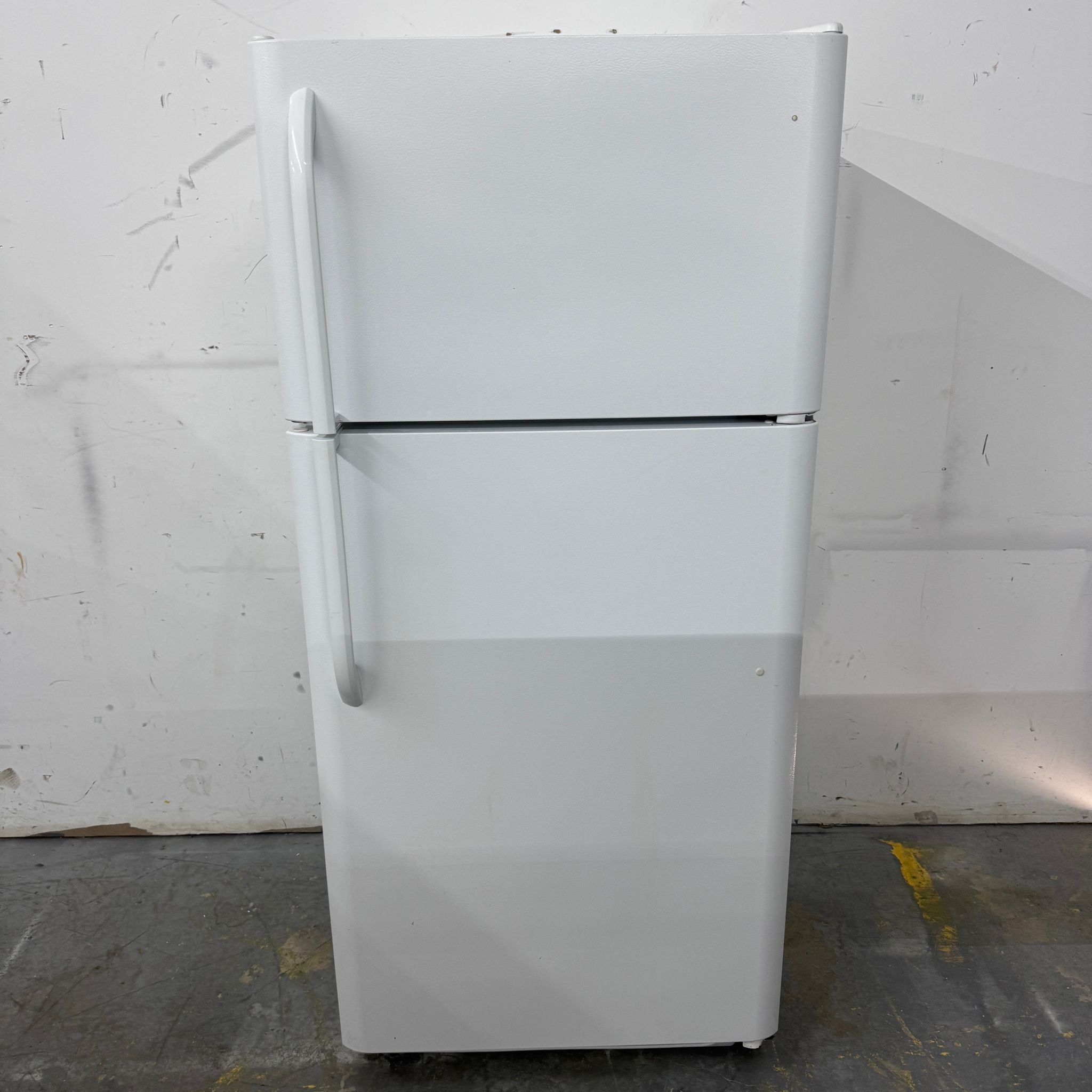 Frigidaire-Top-and-Bottom-Refrigerator Frigidaire-Top-and-Bottom-Refrigerator
